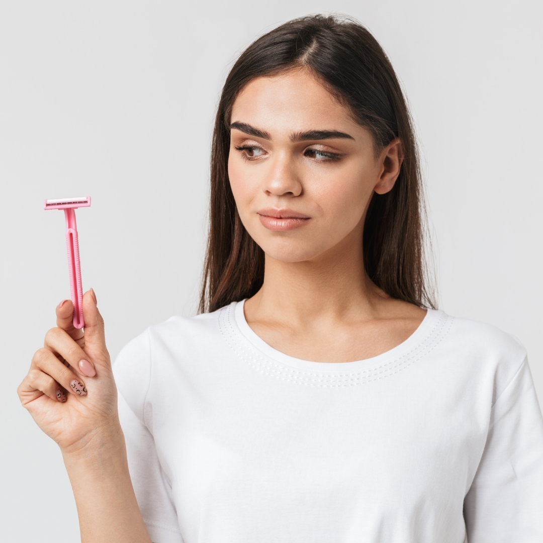 Her Lazer Epilasyon Öncesi Jilet Şart Mı