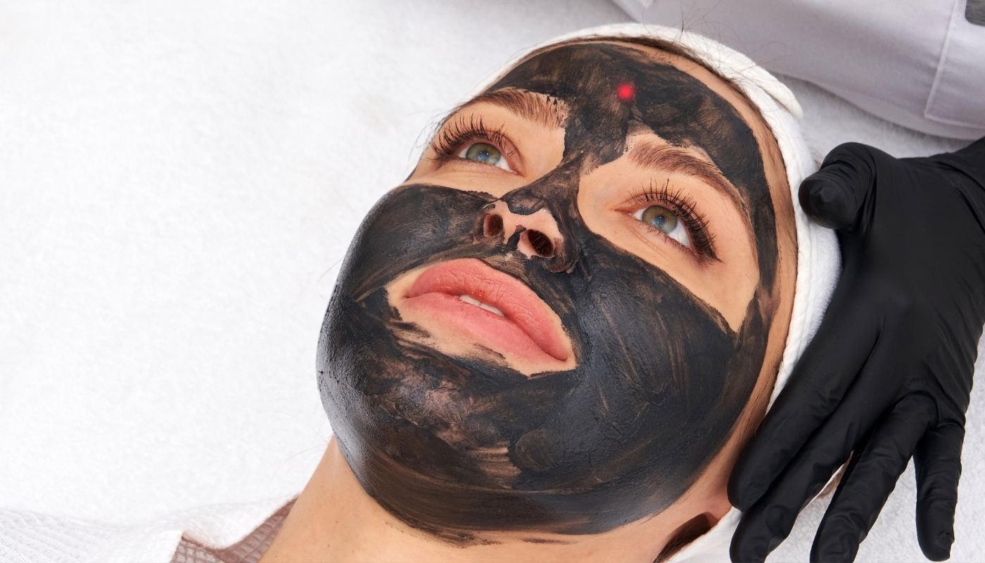 Karbon Peeling Hangi Cilt Sorunlarında Etkilidir